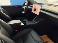 Tesla Model Y Rear-Wheel Drive - ფოტო 4