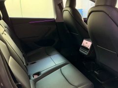 Tesla Model Y Rear-Wheel Drive - ფოტო 6