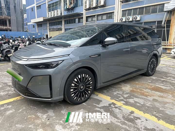 XPeng X9 Extended Range 1602 Ultra - ავტომობილი ჩინეთიდან