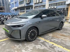 XPeng X9 Extended Range 1602 Ultra - ფოტო 1