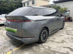 XPeng X9 Extended Range 1602 Ultra - ფოტო 4