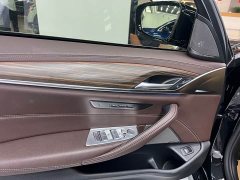 BMW 5 Series 530Li Leading Edition Luxury Package - ფოტო 10