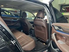 BMW 5 Series 530Li Leading Edition Luxury Package - ფოტო 15