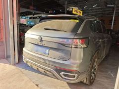 Volkswagen Taos 380TSI AWD R-Line High Performance Edition - фото 11