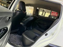 Toyota Yaris L Zhixuan X 1.5L CVT Luxury Plus - ფოტო 6