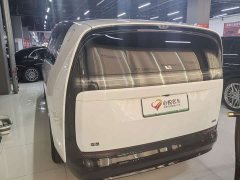 Li Auto Li Xiang MEGA Ultra - ფოტო 16