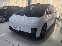 Li Auto Li Xiang MEGA Ultra - ფოტო 2