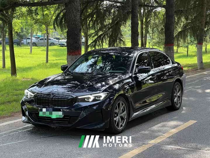 BMW i3 eDrive 35 L