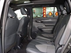 Toyota Crown Venza 2021 2.5L HEV AWD Premium - ფოტო 11