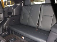 Toyota Crown Venza 2021 2.5L HEV AWD Premium - ფოტო 12