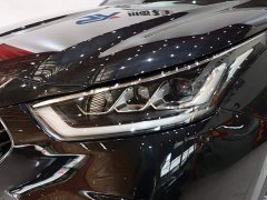 Toyota Crown Venza 2021 2.5L HEV AWD Premium - ფოტო 7