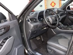 Toyota Crown Venza 2021 2.5L HEV AWD Premium - ფოტო 9