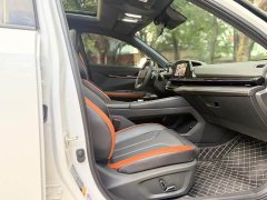 Changan UNI-V 2023 1.5T Premium - ფოტო 15