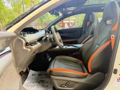 Changan UNI-V 2023 1.5T Premium - ფოტო 5
