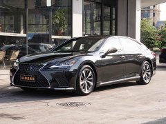 Lexus LS 500h Premium - ფოტო 1