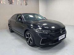 Volkswagen Passat 330TSI Starry Sky Luxury Edition - ფოტო 3