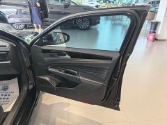 Volkswagen Passat 2024 280TSI Business Edition - ფოტო 11