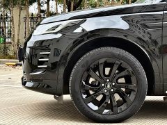 Land Rover Discovery Sport Luxury Custom Edition - ფოტო 16