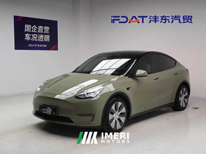 Tesla Model Y Standard Range RWD