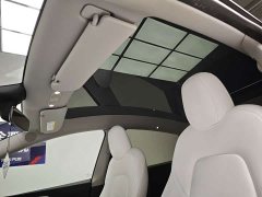 Tesla Model Y Standard Range RWD - ფოტო 14
