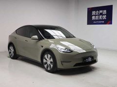 Tesla Model Y Standard Range RWD - ფოტო 3