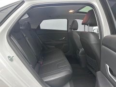 Hyundai Elantra 2022 1.5L CVT Luxury - ფოტო 13