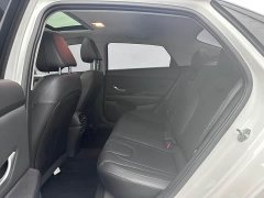 Hyundai Elantra 2022 1.5L CVT Luxury - ფოტო 15