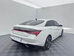 Hyundai Elantra 2022 1.5L CVT Luxury - ფოტო 6