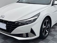 Hyundai Elantra 2022 1.5L CVT Luxury - ფოტო 7
