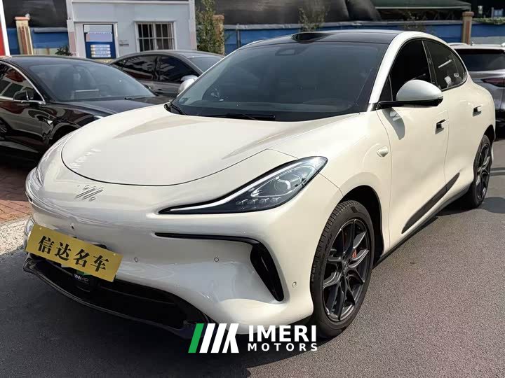 IM Motors Zhiji LS6 Max Standard Edition