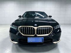 BMW 5 Series 530Li Luxury Edition Premium Package - ფოტო 2