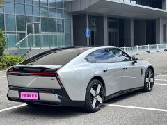XPeng P7 750 AWD High Performance Ultra - ფოტო 18