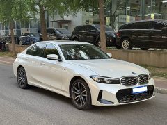 BMW 3 Series 325i M Sport Package - ფოტო 3