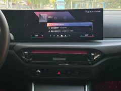BMW 3 Series 325i M Sport Package - ფოტო 9