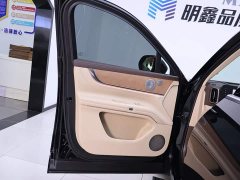 AITO M9 Extended Range Ultra 42kWh 6-Seater - ფოტო 18