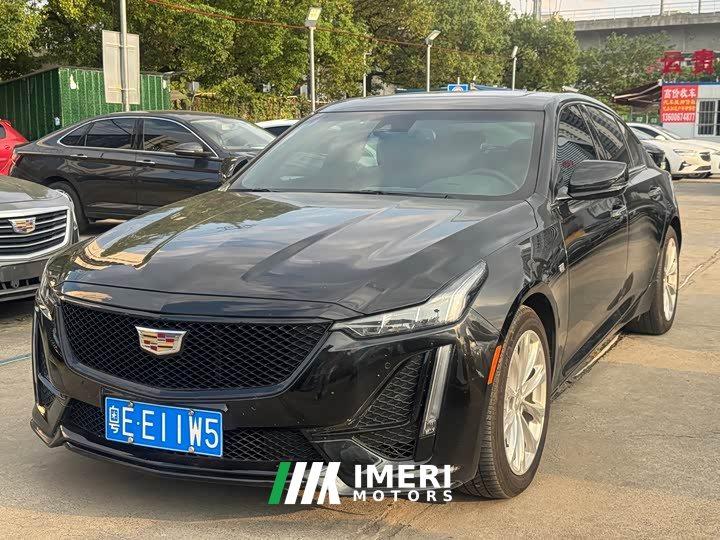 Cadillac CT5 28T Fashion Edition