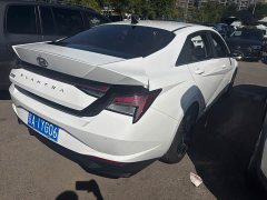 Hyundai Elantra 2022 1.5L CVT Luxury - ფოტო 16