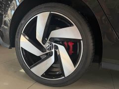 Volkswagen Golf GTI 2023 380TSI DSG GTI - ფოტო 4
