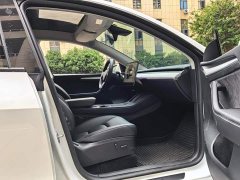 Tesla Model Y 2023 Rear-Wheel Drive - ფოტო 16
