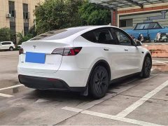 Tesla Model Y 2023 Rear-Wheel Drive - ფოტო 18
