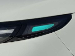Li Auto L8 Max - ფოტო 12