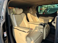 Toyota Alphard Hybrid 2.5L Premium Edition - ფოტო 10