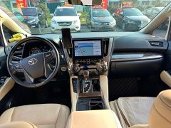 Toyota Alphard Hybrid 2.5L Premium Edition - ფოტო 8