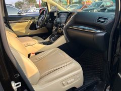 Toyota Alphard Hybrid 2.5L Premium Edition - ფოტო 9