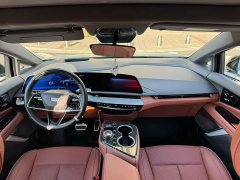Cadillac IQ Aoge Four-Wheel Drive Long-Range Edition - ფოტო 7