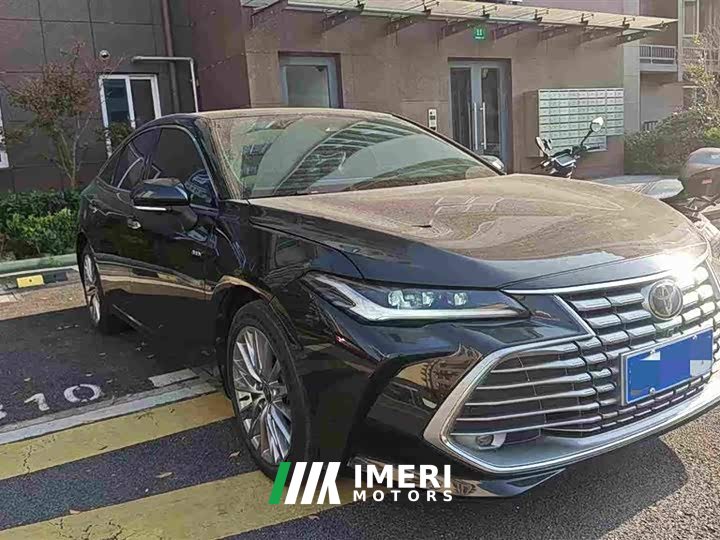 Toyota Camry Hybrid 2.0L Premium