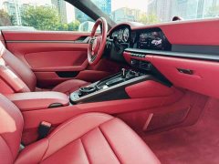 Porsche 911 Carrera 4 3.0T - ფოტო 10