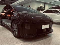 Li Auto i8 Four-Wheel Drive High Performance - ფოტო 3