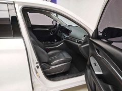 Changan CS75PLUS 2.0T Automatic Navigation Edition - ფოტო 10
