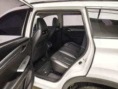 Changan CS75PLUS 2.0T Automatic Navigation Edition - ფოტო 17